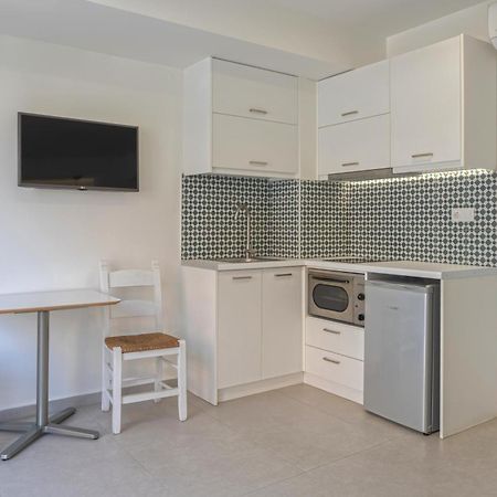 Meltemi Coast Suites Rethymno  Exterior photo