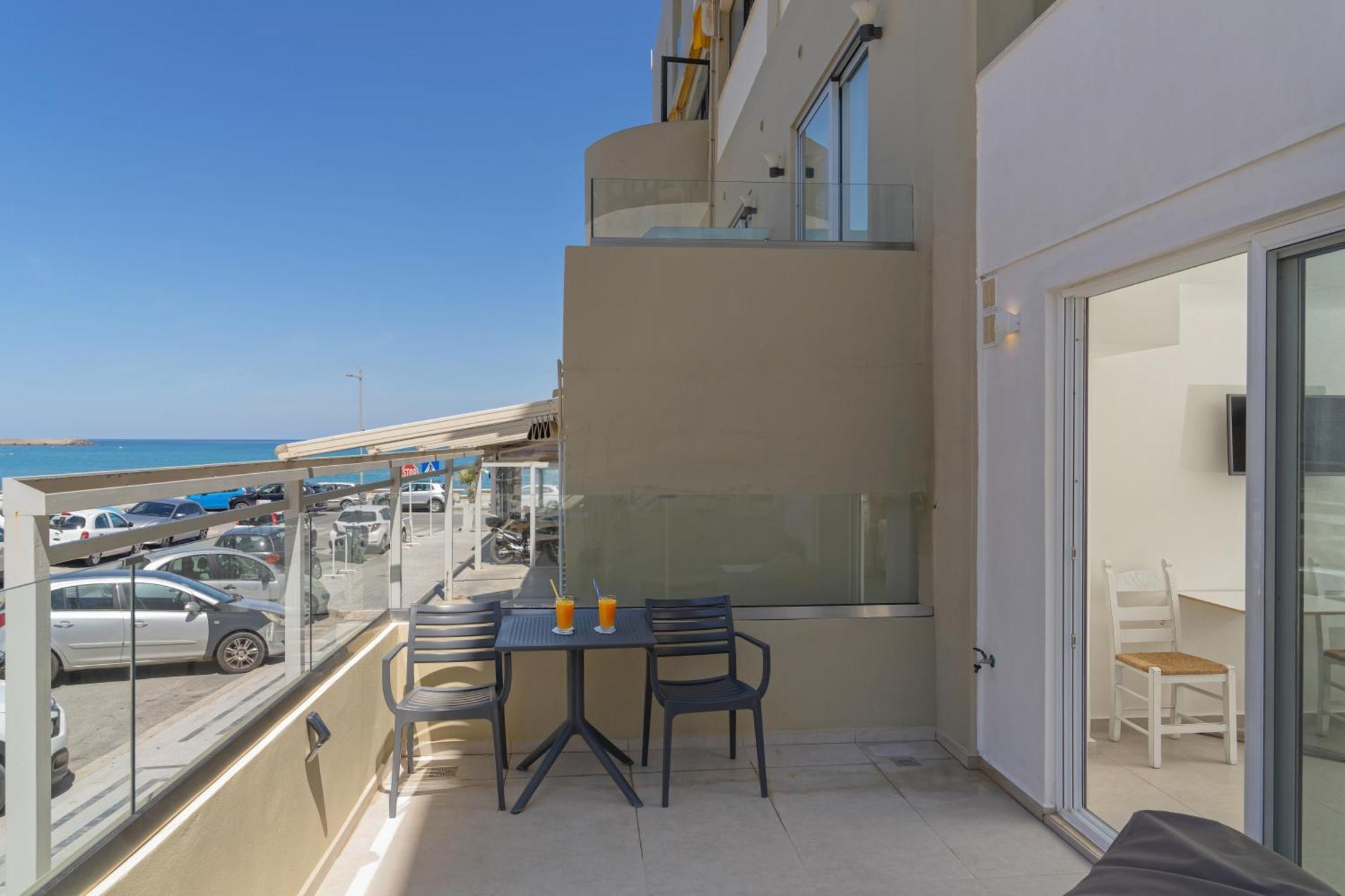 Meltemi Coast Suites Rethymno  Exterior photo