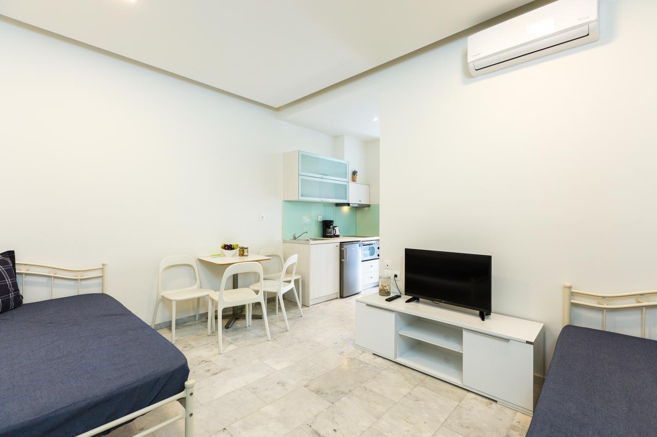 Meltemi Coast Suites Rethymno  Exterior photo