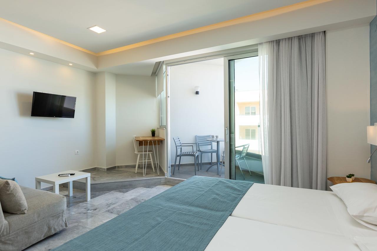 Meltemi Coast Suites Rethymno  Exterior photo